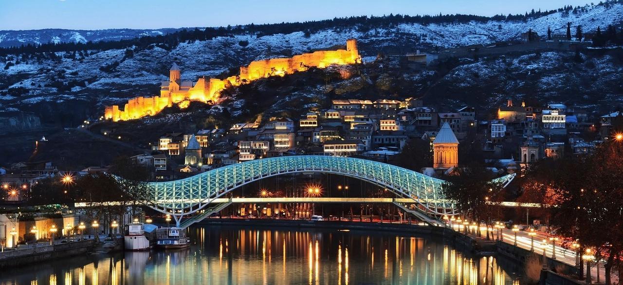 Appartamento White Tiger In Center Of Tbilisi Esterno foto
