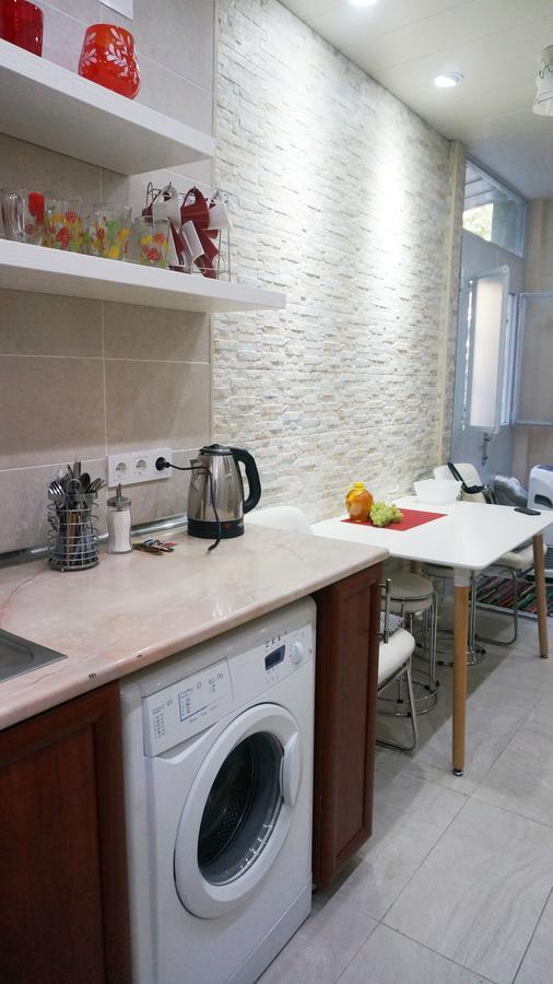 Appartamento White Tiger In Center Of Tbilisi Esterno foto